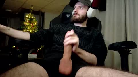 Snapshot of digbicknik chatting on November 29, 1:52 am digbicknik online show from November 29, 1:52 am