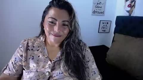 Mariana online show from June 25, 4:45 am