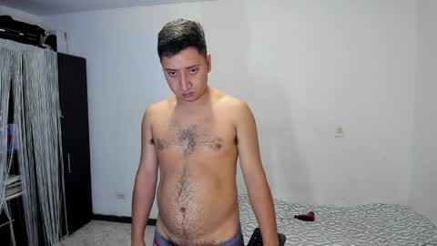 diiego_xxx online show from May 2, 4:56 pm