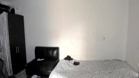 Snapshot of diiego_xxx chatting on June 9, 6:52 pm diiego_xxx online show from June 9, 6:52 pm