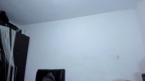 diiego_xxx online show from July 8, 1:32 am