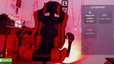  Dylan  online show from February 24, 4:10 am