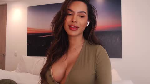 Diiione online show from March 8, 2:04 am