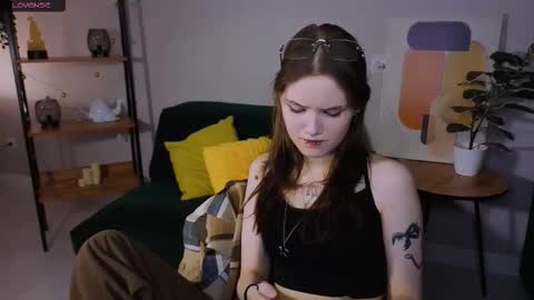 Dilara online show from March 6, 9:33 pm