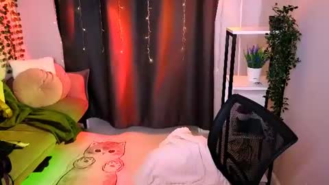 Dilara online show from July 11, 10:11 pm
