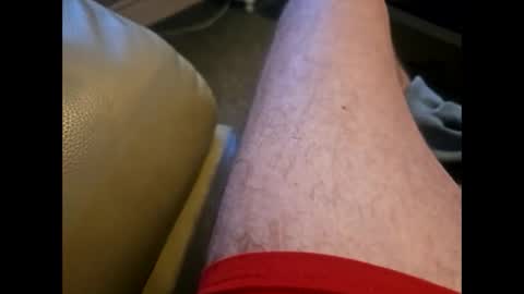 Snapshot of dilf232323 chatting on October 25, 7:27 am Dilf online show from October 25, 7:27 am