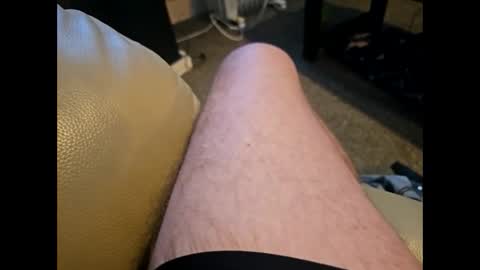 Snapshot of dilf232323 chatting on November 9, 8:34 am Dilf online show from November 9, 8:34 am