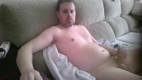 dili999 online show from March 15, 11:38 am