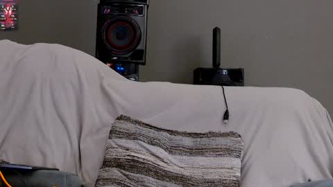 Dilldough405 online show from December 27, 11:31 pm