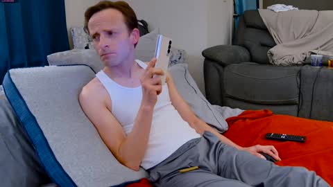 Dilldough405 online show from January 13, 2:18 am