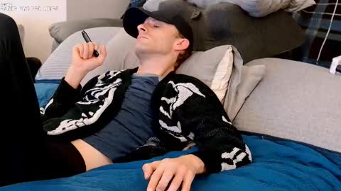 Dilldough405 online show from October 27, 10:47 pm