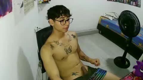 dillom420 online show from October 7, 4:53 am