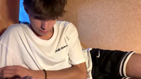 Snapshot of dimamozaev400 chatting on September 23, 1:25 pm Dima online show from September 23, 1:25 pm