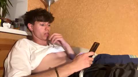 Snapshot of dimamozaev400 chatting on September 25, 9:07 pm Dima online show from September 25, 9:07 pm