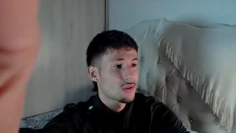Snapshot of dimitri_targaryen chatting on June 18, 5:30 am Fabian online show from June 18, 5:30 am