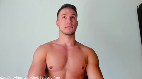 Snapshot of dimitricaruso chatting on January 31, 5:42 pm dimitricaruso online show from January 31, 5:42 pm