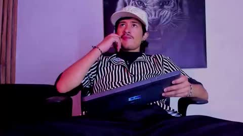 Snapshot of dimitrideluxe chatting on September 8, 7:02 pm Dimitri online show from September 8, 7:02 pm