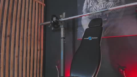 Snapshot of dimitrideluxe chatting on November 20, 8:08 pm Dimitri online show from November 20, 8:08 pm