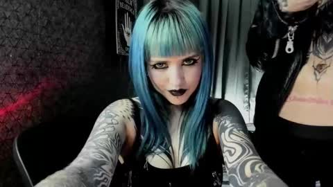 Snapshot of dimmuanddarkness chatting on February 28, 7:15 am dimmuanddarkness online show from February 28, 7:15 am