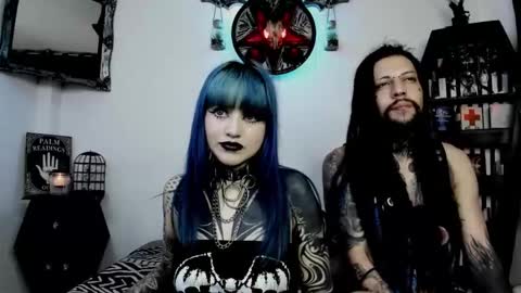 Snapshot of dimmuanddarkness chatting on September 11, 6:02 am dimmuanddarkness online show from September 11, 6:02 am