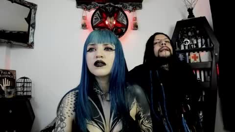 Snapshot of dimmuanddarkness chatting on September 27, 6:40 am dimmuanddarkness online show from September 27, 6:40 am