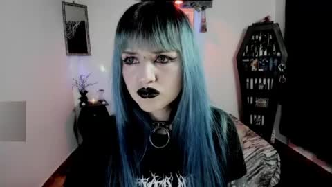 dimmuanddarkness online show from June 17, 9:34 am