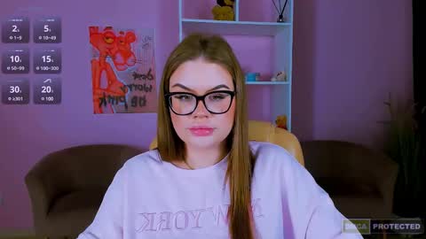 dina_fox_ online show from December 19, 12:23 pm