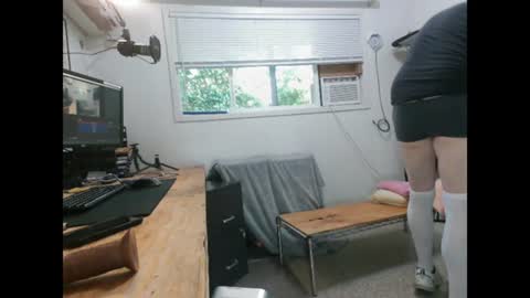 Dinkdork just having a good time online show from August 1, 2:44 am