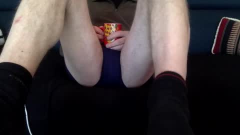 Snapshot of dinnerout1111 chatting on February 22, 7:45 am dinnerout1111 online show from February 22, 7:45 am