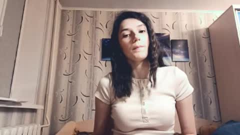 dinorahfleeks online show from March 14, 7:30 pm