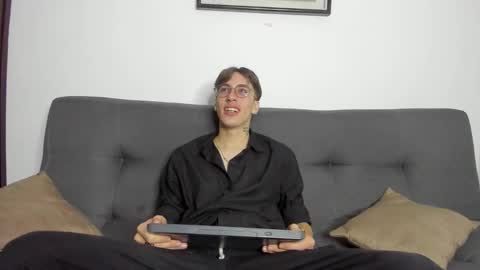 Dio online show from November 24, 11:54 am