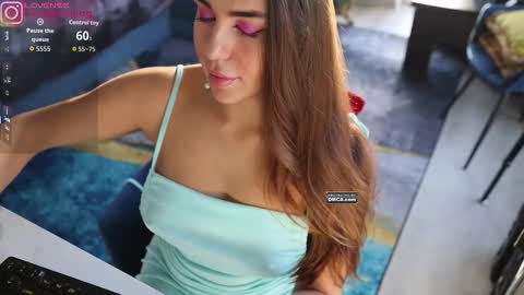 Diodora Magenta online show from October 30, 1:23 pm