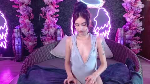 Dion online show from June 1, 1:02 pm