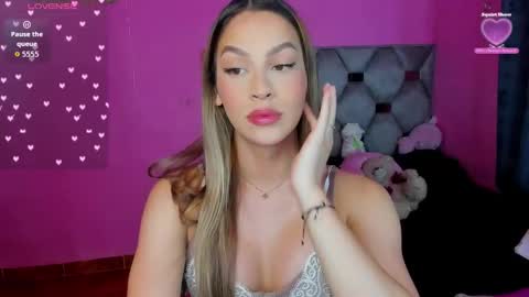 Snapshot of dione_sexyy chatting on September 29, 3:11 am IG dionemontecarlo19 online show from September 29, 3:11 am