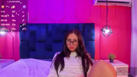 Cristal  online show from October 30, 3:57 pm