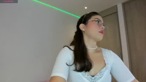  Diosa Isis  online show from July 22, 6:43 pm