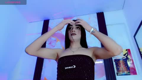 Diosiris Riannys online show from July 13, 7:27 pm