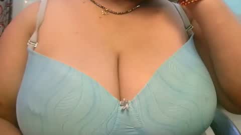 Snapshot of dipa2345 chatting on September 27, 4:50 am dipa2345 online show from September 27, 4:50 am