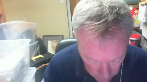 DirtkPitt Fun guy working online show from December 7, 7:21 pm