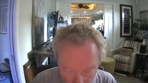 DirtkPitt Fun guy working online show from February 3, 6:07 pm