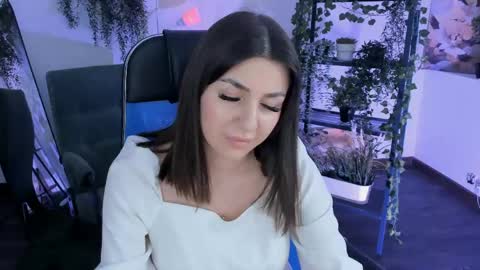 Di online show from May 7, 5:07 pm