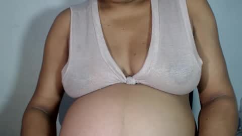 Snapshot of dirtiplay chatting on December 2, 10:34 pm dirtiplay online show from December 2, 10:34 pm