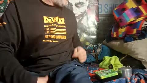 dirtmcgirt82 online show from January 27, 6:09 am