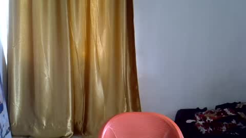 dirty_bitch111 online show from June 15, 10:50 am