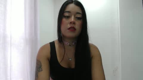 Snapshot of dirty_girll2 chatting on November 25, 8:09 pm Alexa online show from November 25, 8:09 pm