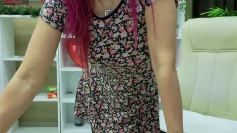 Snapshot of dirty_mature chatting on December 22, 7:22 am dirty_mature online show from December 22, 7:22 am