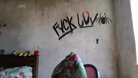 dirty model online show from February 27, 5:24 pm