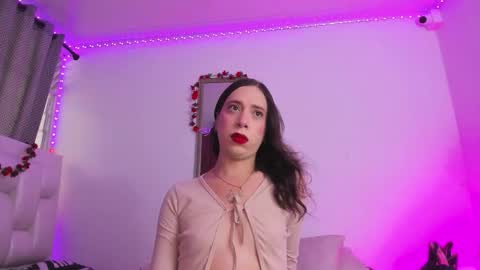 Samantha  online show from March 17, 7:17 pm