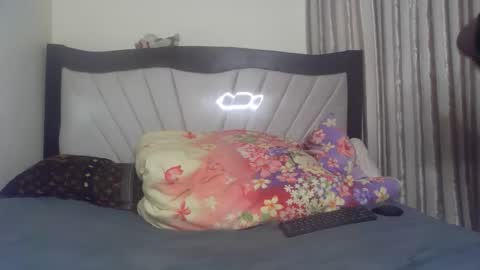 dirtybugg online show from February 4, 11:49 am