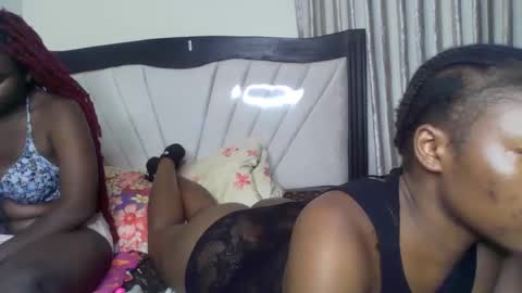 dirtybugg online show from February 26, 12:20 am